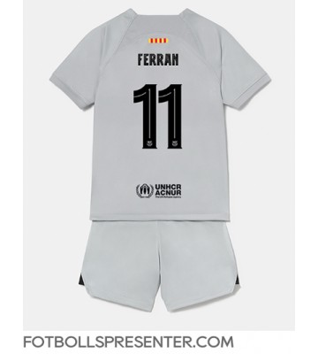 Barcelona Ferran Torres #11 Tredje tröja Barn 2022-23 Kortärmad (+ korta byxor)